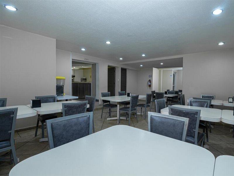 Hotel Plaza Del Arco - Monterrey