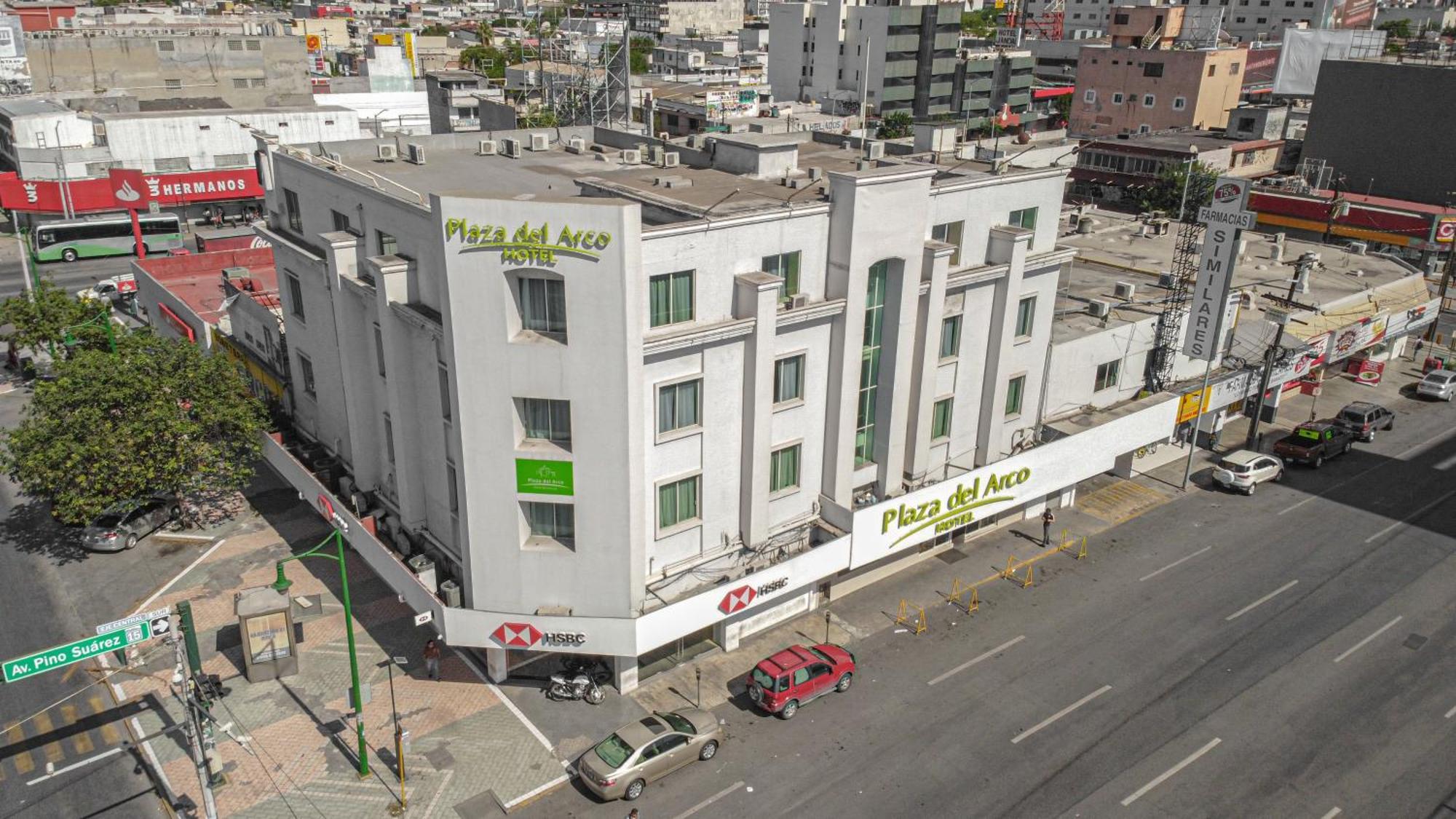 Hotel Plaza Del Arco - 3*